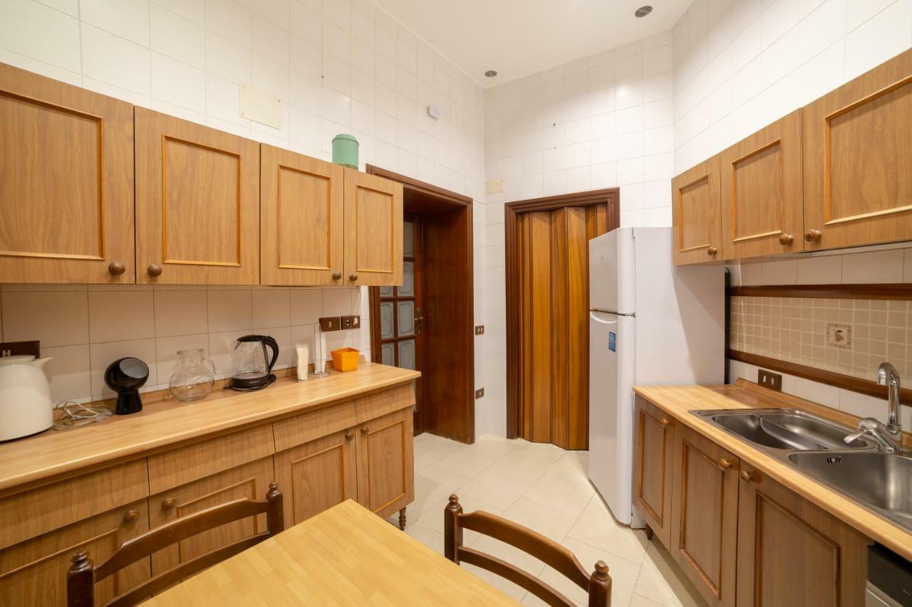 The Dante Apartment By HouseinNapoli Eksteriør bilde